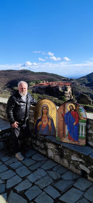Dimitrios-Ikons Workshop near Meteora – Kastraki, Greece Orthodox icon workshop near Meteora in Kastraki, Greece – handmade oval icons